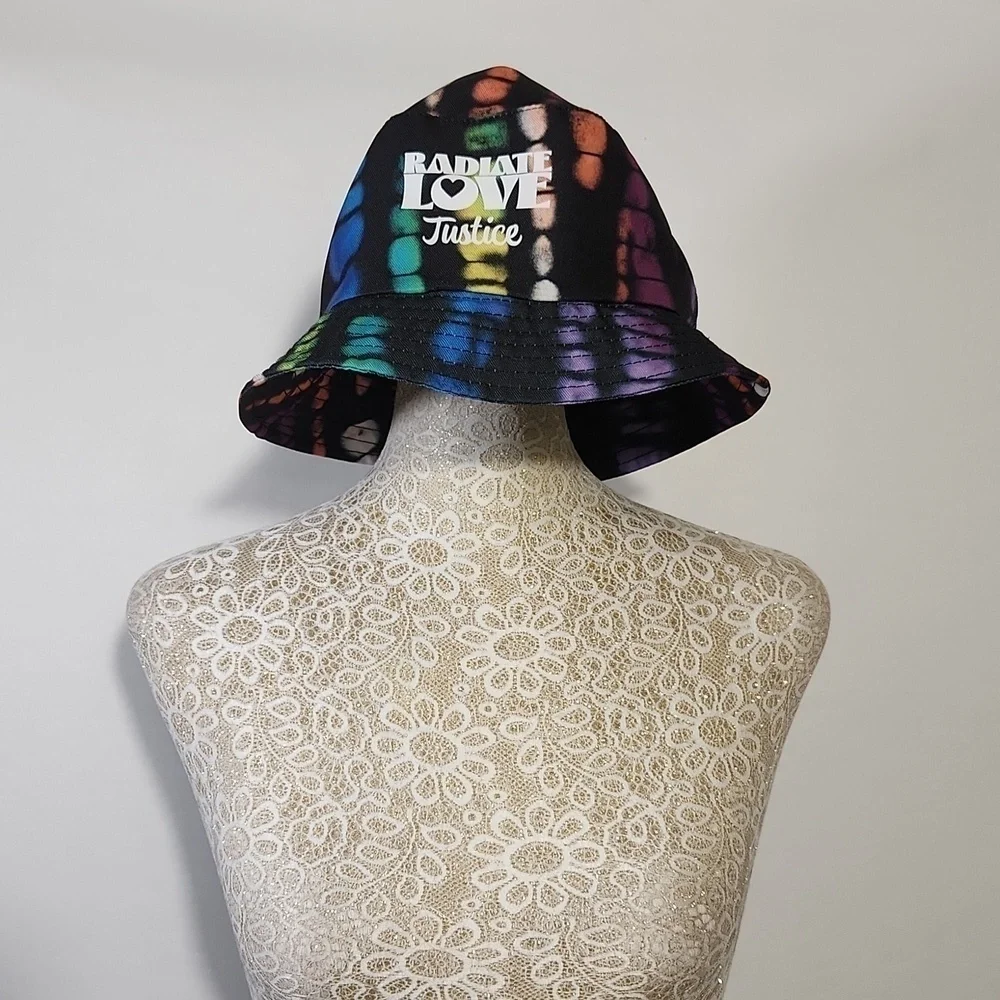 NWOT Justice Kids Girl's Black Tie-Dye Bucket Hat Radiate Love Graphic Party